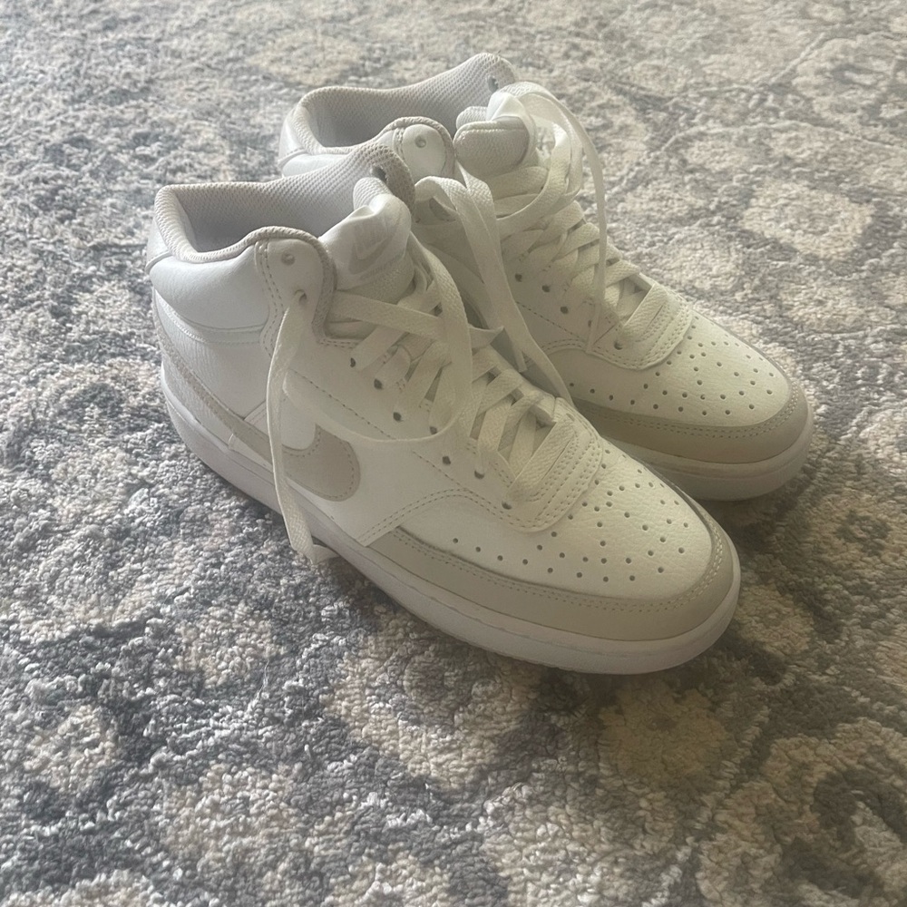 Nike Classic White High-Tops